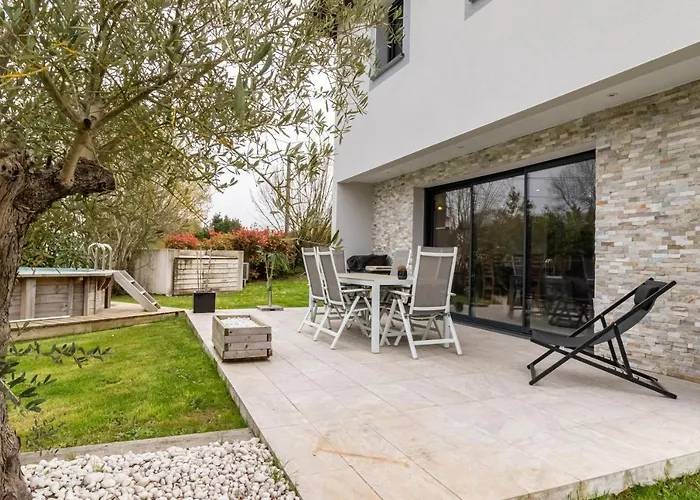 Semesterbostad Les Arenes